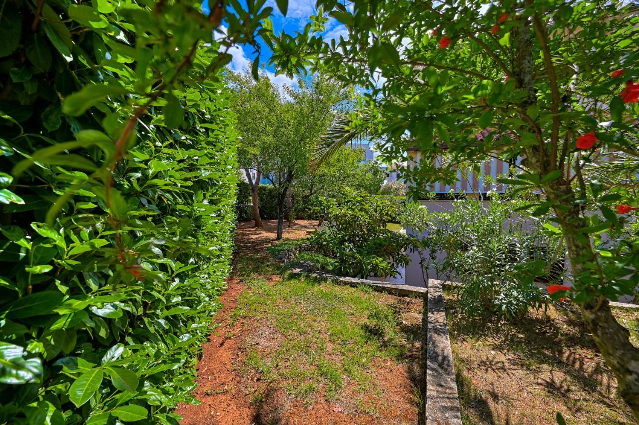 Iby Apartment Pola Esterno foto