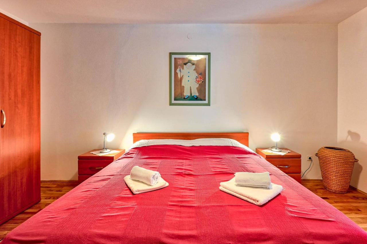 Iby Apartment Pola Esterno foto