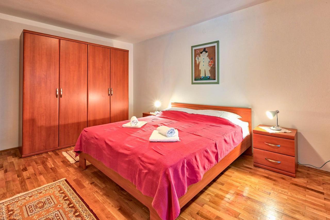 Iby Apartment Pola Esterno foto